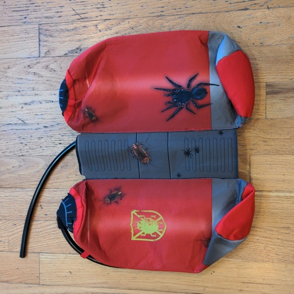 Exterminator Costume - Picture 9 of 11